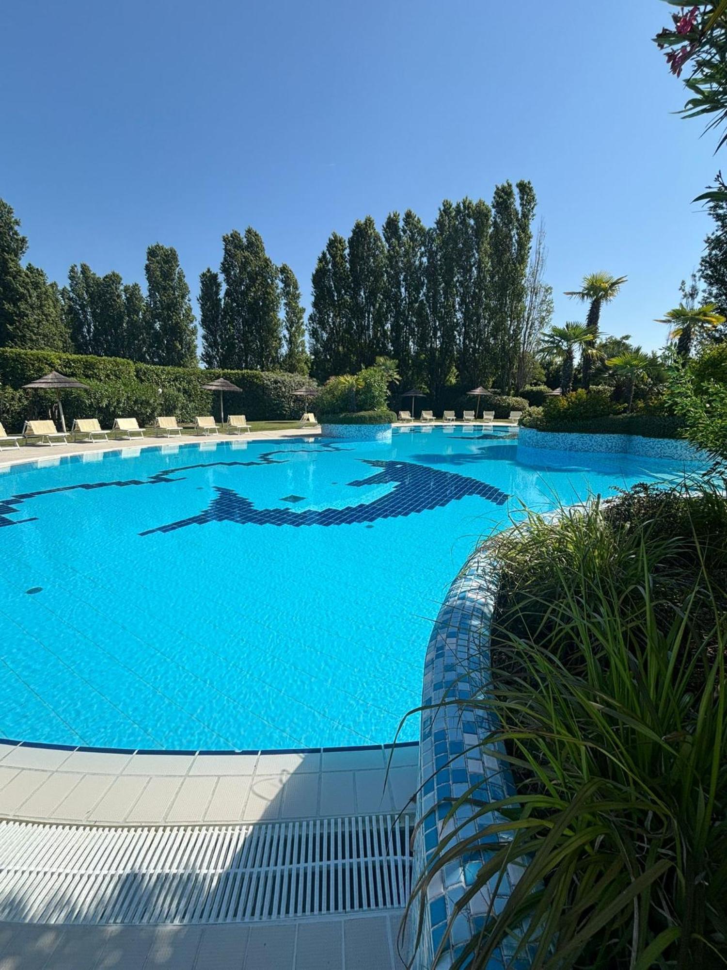 In With Pool - Next To Golf Club Lido di Jesolo